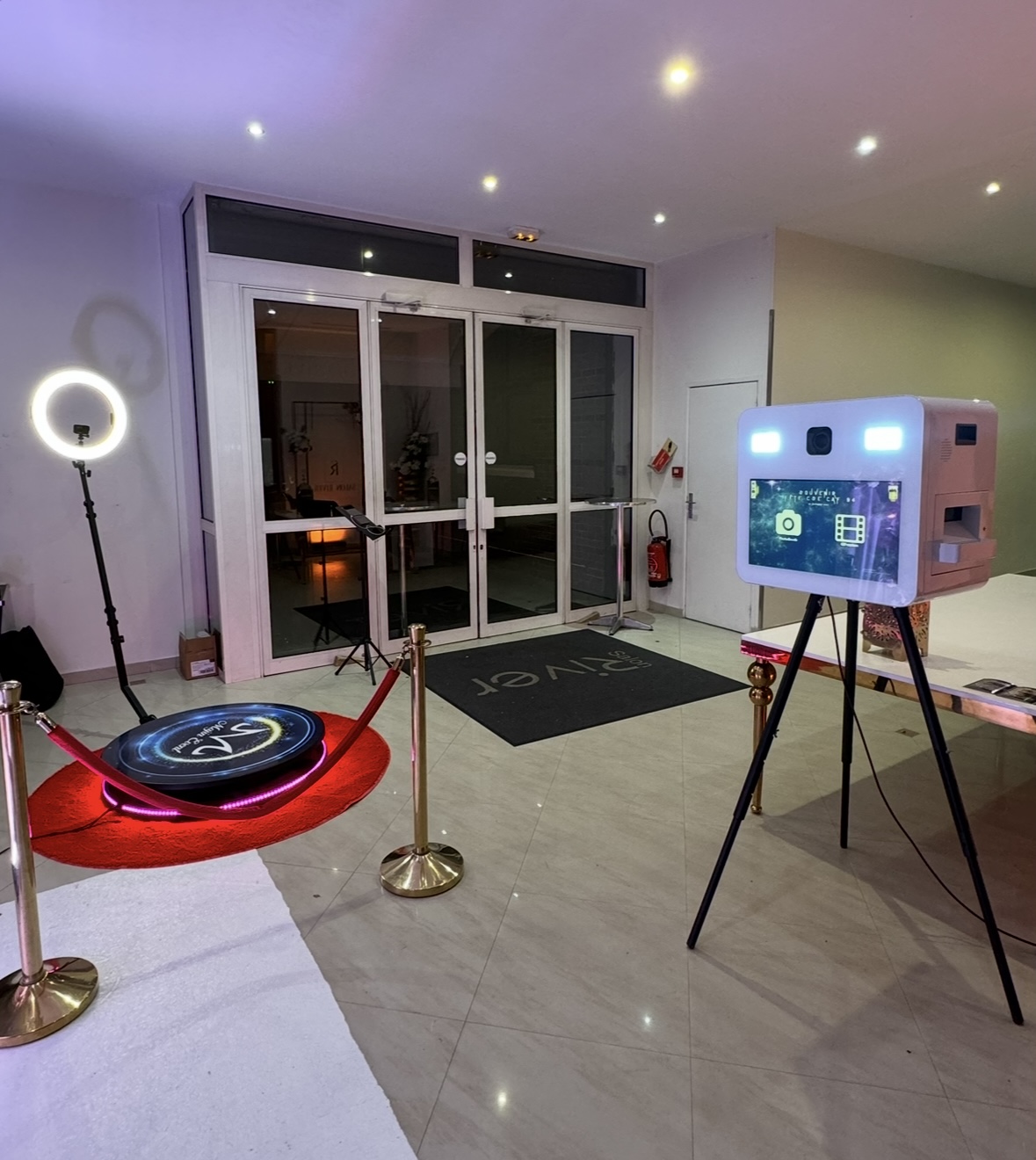 PhotoBooth - VideoBooth 360° - Soirée entreprise - Paris